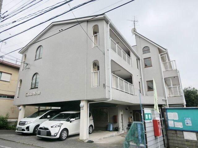 Collina Verdeの物件外観写真