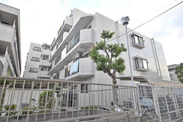 コスモリード武蔵中原の物件外観写真