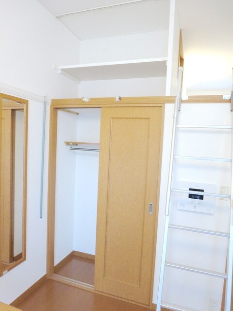 レオパレスフィールズの物件内観写真