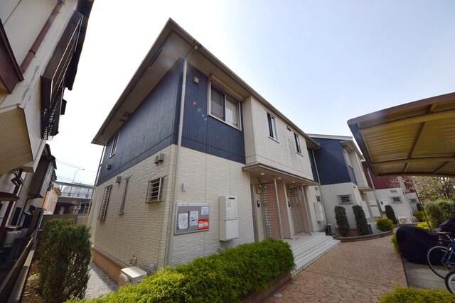 レセンテスパシオの物件内観写真