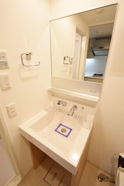 プラウドフラット仙川IIの物件内観写真