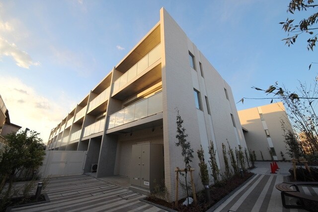 TELLUS八幡山の物件外観写真