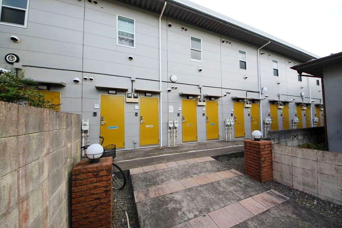 セレ千歳烏山の物件外観写真