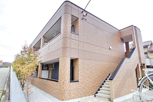 ディア・ベルジュの物件外観写真