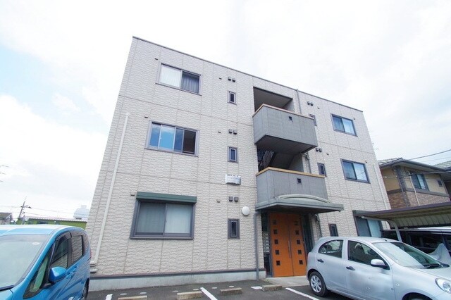 アマポーラ西生田の物件外観写真