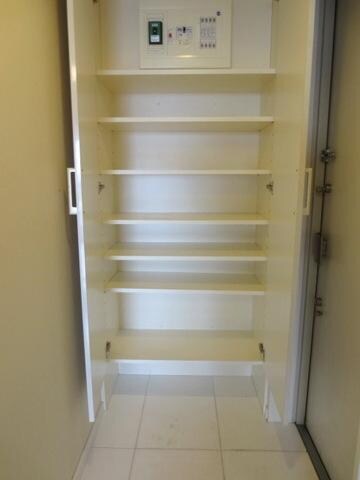 ドルチェ東京府中・弐番館の物件内観写真