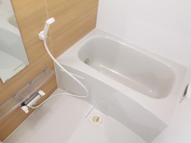 ウイングコートの物件内観写真