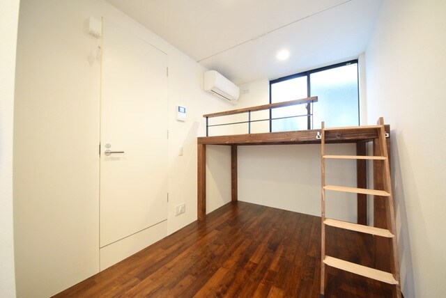 カラスヤマテラスNの物件内観写真