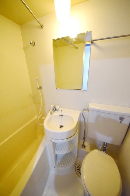 パークハイツ中島Iの物件内観写真