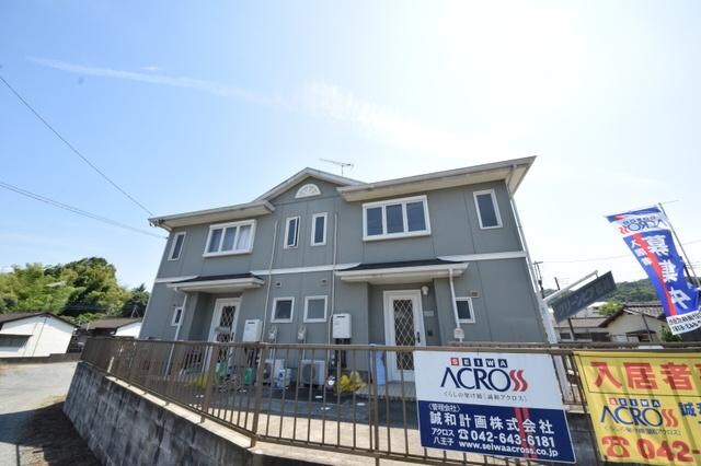 グリーンピア石川の物件外観写真