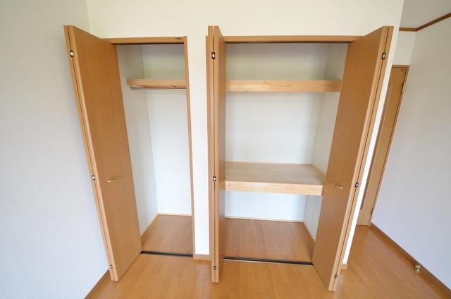 雅泉ハイツの物件内観写真