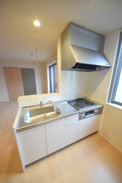 マンション国母の物件内観写真