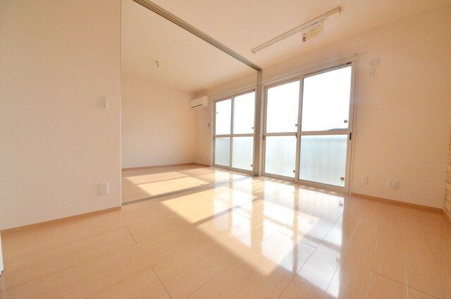 グリーンヒルの物件内観写真