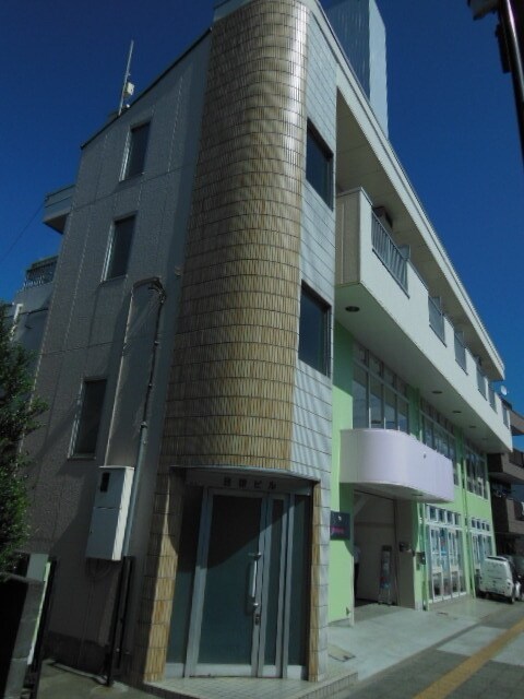 プレスト日新の物件外観写真