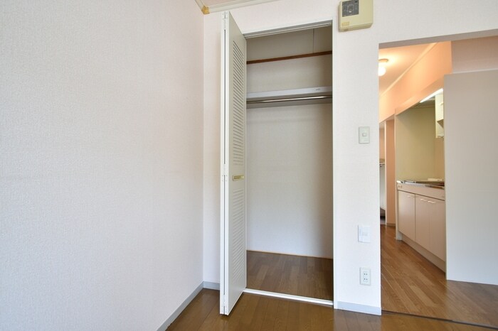 アイアンフラッツの物件内観写真