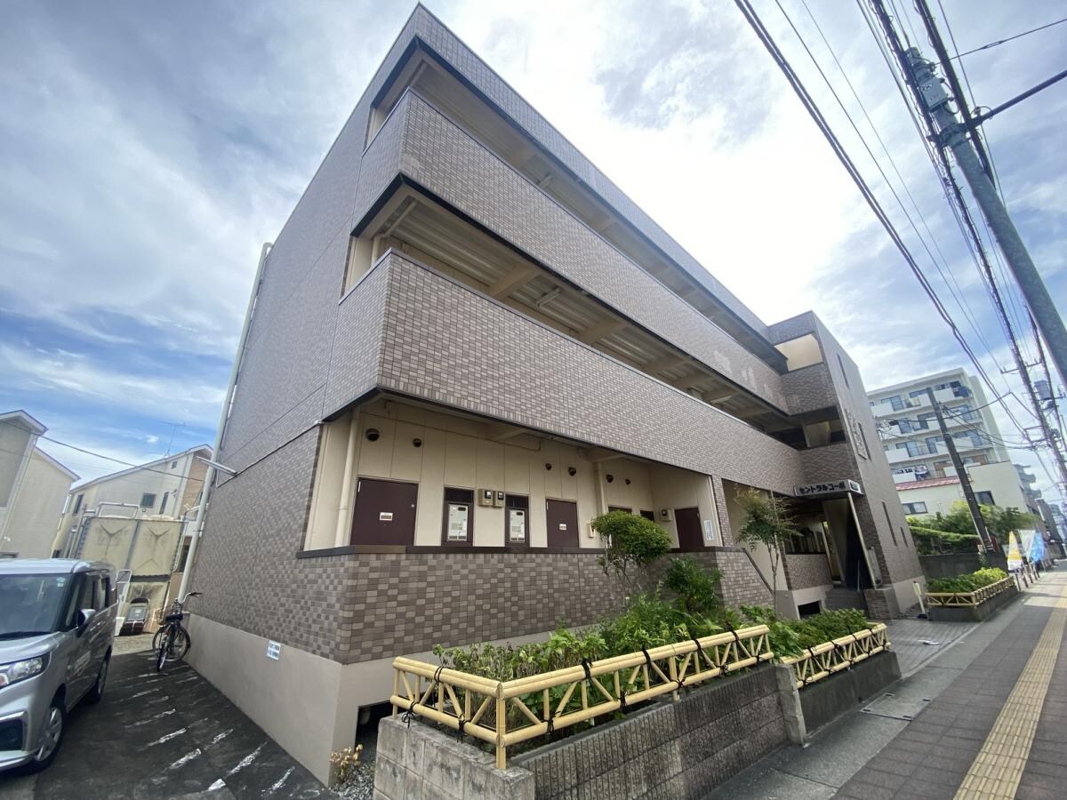 セントラルコーポクロッカス館の物件外観写真