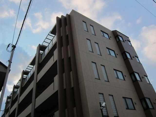 アーデル・フェリエ国立東の物件外観写真