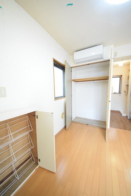 メゾンジュネスの物件内観写真