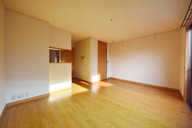 メゾンエトワールの物件内観写真