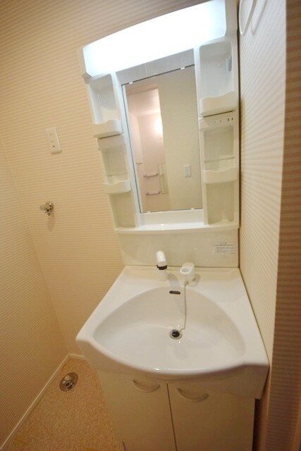 カインドネス八王子片倉B棟の物件内観写真