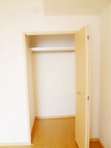 フラン・フィオーレBの物件内観写真