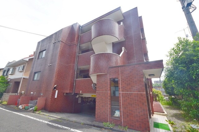 ラ・カセッタの物件外観写真