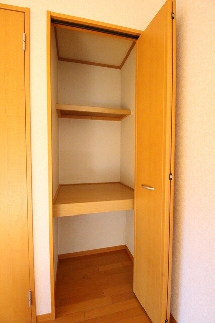 ジュネスIの物件内観写真