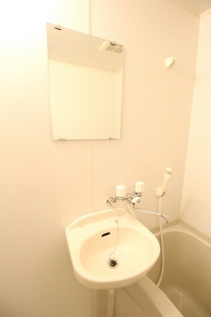 アムール 琴の物件内観写真