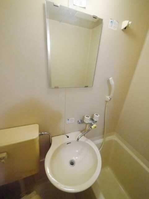 メゾンアルカンシェルの物件内観写真