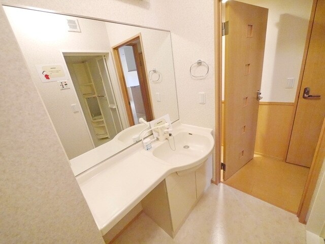 ローズコート落合の物件内観写真