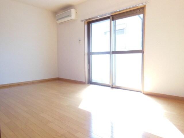 プレジールの物件内観写真