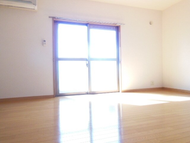 プレジールの物件内観写真