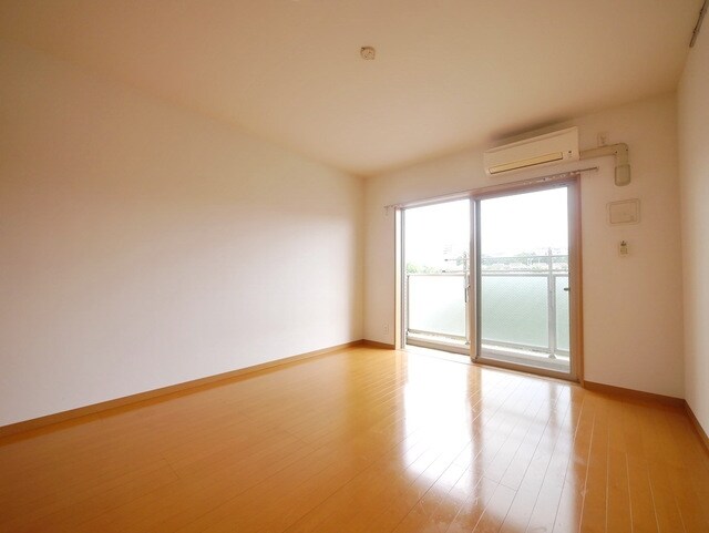 リトルグローブの物件内観写真