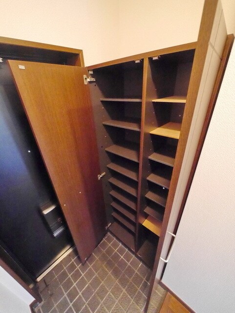 ステータスヒル寿岳の物件内観写真