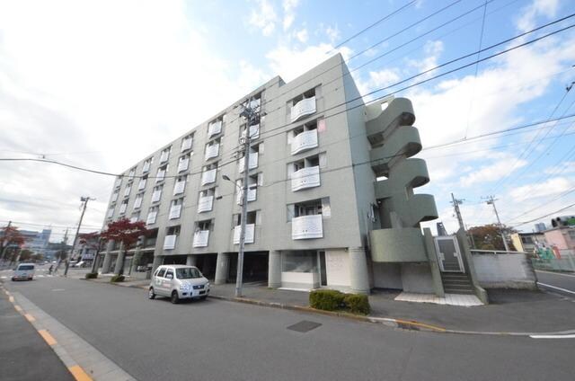 グランバリュー八王子北野の物件外観写真