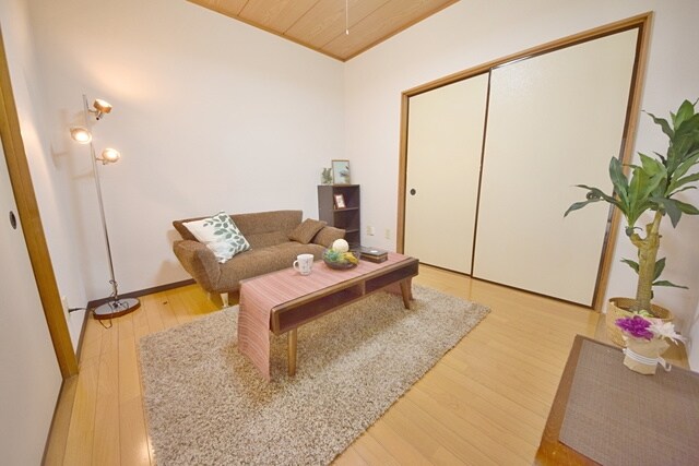 リバーサイド・ヴィラの物件内観写真