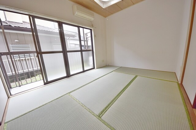 リバーサイド・ヴィラの物件内観写真