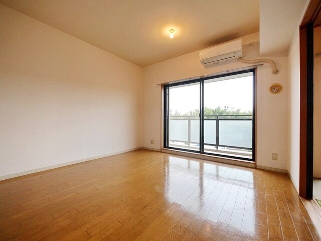 ファインクレスト若葉台の物件内観写真