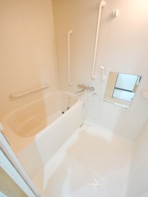 ファインクレスト若葉台の物件内観写真