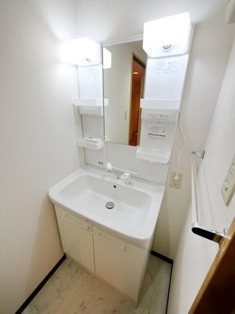 ファインクレスト若葉台の物件内観写真