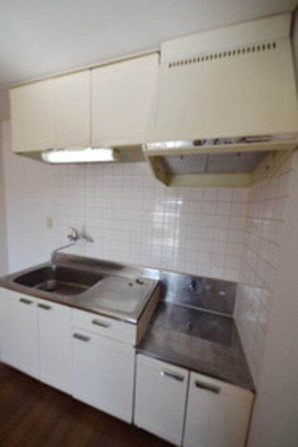 サンセヴィラージュの物件内観写真