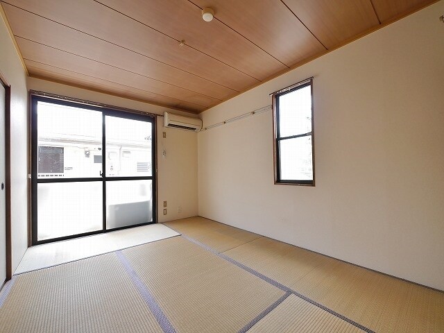 イミグランドIIの物件内観写真