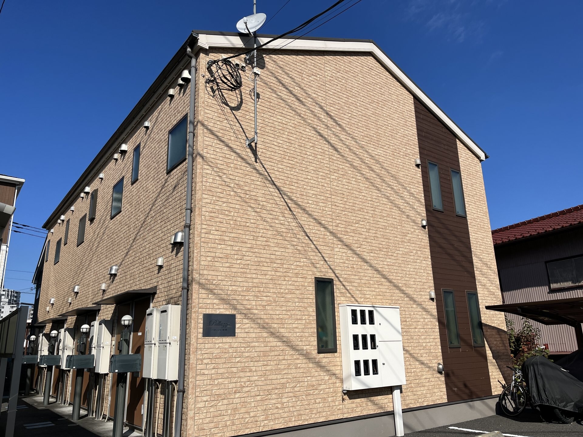 パラッツォ聖蹟の物件外観写真