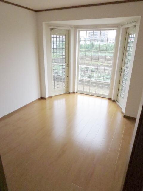 シャン・ド・フルールの物件内観写真