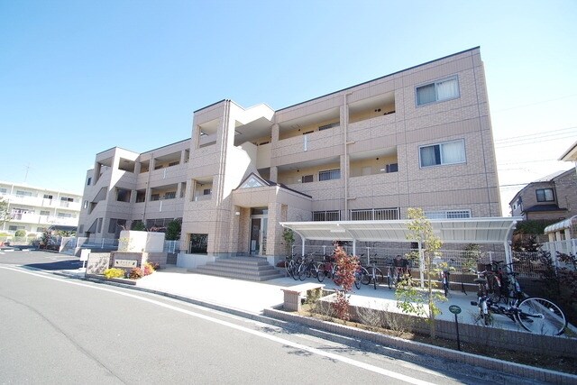 アイリスの物件外観写真