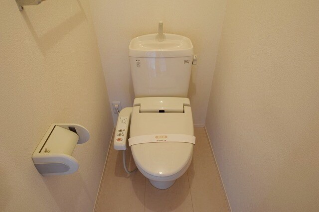 アニックカスールの物件内観写真