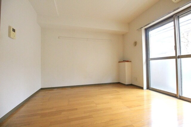 青木葉バーゼル館の物件内観写真