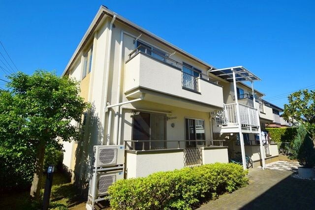 ツウィンズの物件外観写真