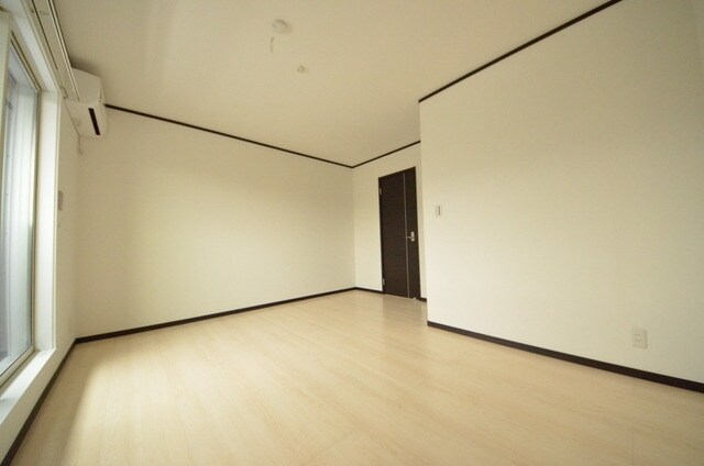 アンテウスの物件内観写真