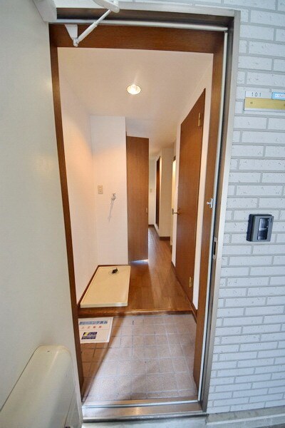 アドニスウエストの物件内観写真